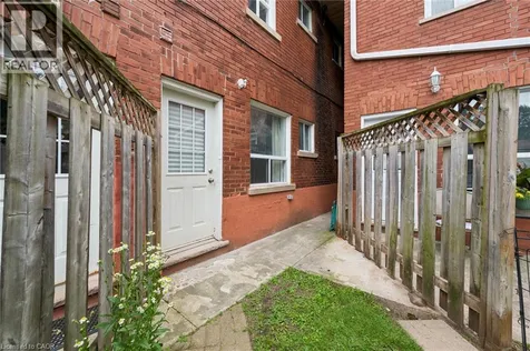 126 Wellington Street North Kitchener ON N2H 5K1