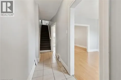 126 Wellington Street North Kitchener ON N2H 5K1