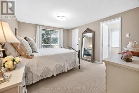 263 John Bowser Crescent Newmarket (glenway Estates) ON L3Y 7N7
