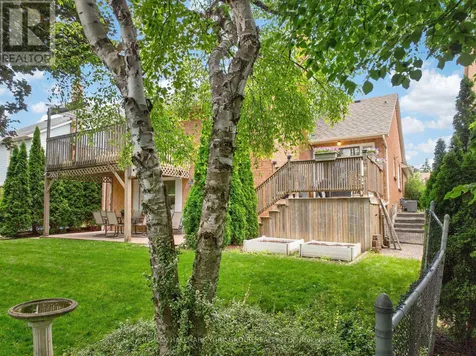 263 John Bowser Crescent Newmarket (glenway Estates) ON L3Y 7N7