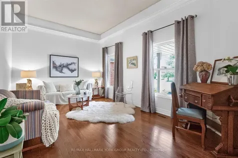 263 John Bowser Crescent Newmarket (glenway Estates) ON L3Y 7N7