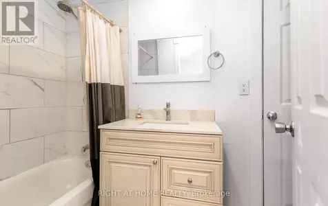 193 Madison Avenue South Kitchener ON N2G 3M7