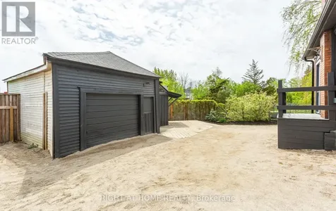 193 Madison Avenue South Kitchener ON N2G 3M7