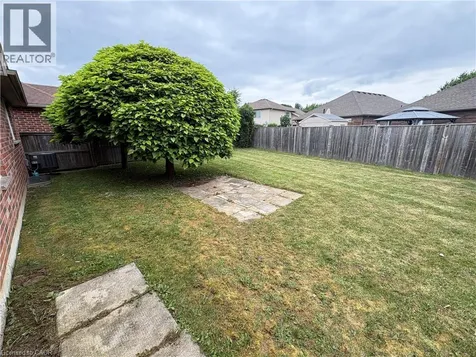 21 Cardinal Lane Port Dover ON N0A 1N5