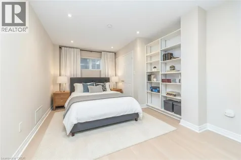 37 Blackthorn Lane Brampton ON L6V 3K7