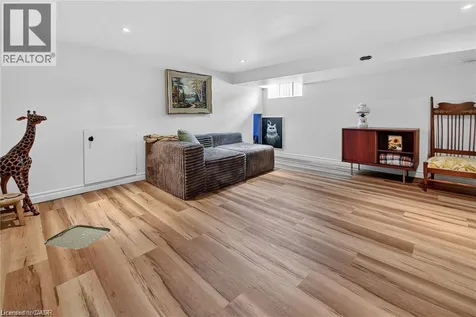 26 Campbell Avenue Hamilton ON L8L 2N1