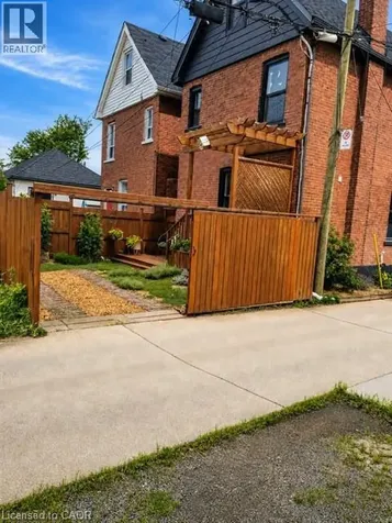 26 Campbell Avenue Hamilton ON L8L 2N1
