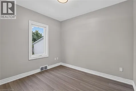 342 Carlton Street St. Catharines ON L2N 1C4