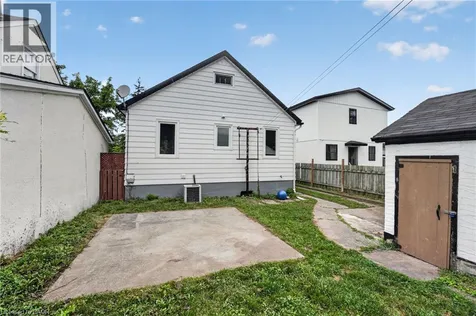 342 Carlton Street St. Catharines ON L2N 1C4