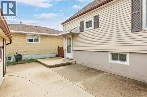 748 Alexander Street Sarnia ON N7T 5G8