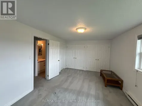 31 Philip Place Kincardine ON N2Z 2E7