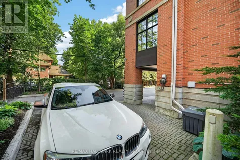 419 Laurier Avenue East Ottawa ON K1N 6R4