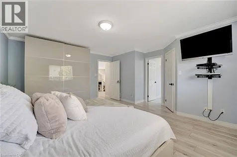 35 Dubrick Crescent Kitchener ON N2E 4A7