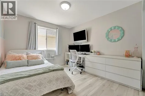 35 Dubrick Crescent Kitchener ON N2E 4A7