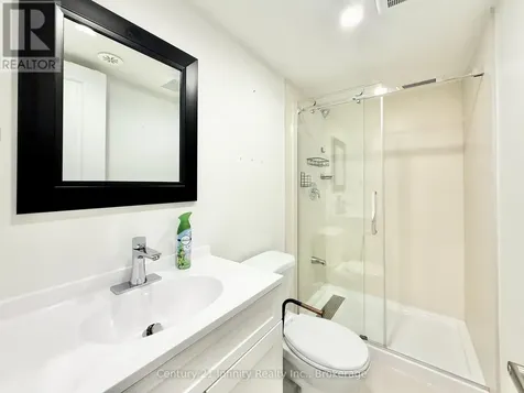 36 Elkington Crescent Whitby ON L1P 0L7