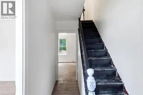25 Albemarle Street Hamilton ON L8L 7G5