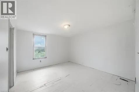 25 Albemarle Street Hamilton ON L8L 7G5