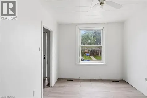 25 Albemarle Street Hamilton ON L8L 7G5