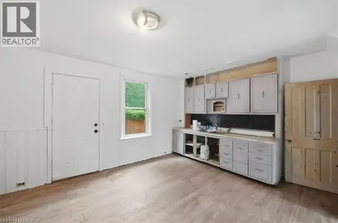 25 Albemarle Street Hamilton ON L8L 7G5
