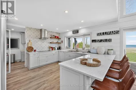 29 St Clair Street Collingwood ON L9Y 5N5
