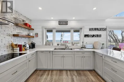 29 St Clair Street Collingwood ON L9Y 5N5