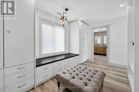 29 St Clair Street Collingwood ON L9Y 5N5