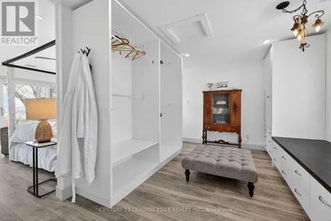 29 St Clair Street Collingwood ON L9Y 5N5