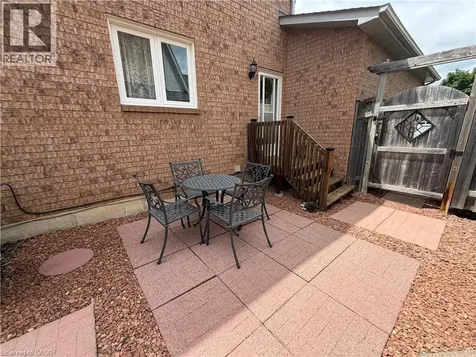 17 Eaton Street Georgetown ON L7G 5L4