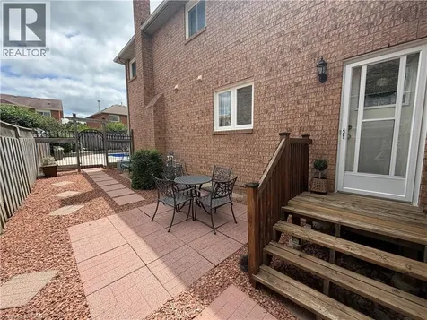 17 Eaton Street Georgetown ON L7G 5L4