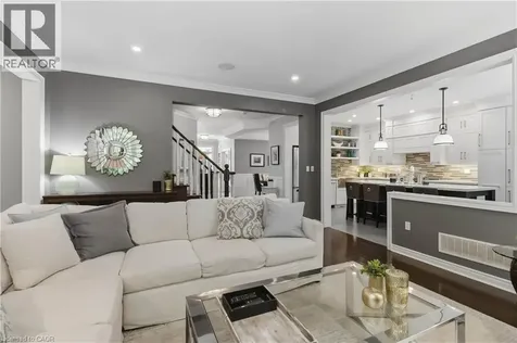 3346 Stocksbridge Avenue Oakville ON L6M 0B5