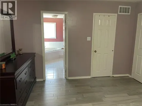30 Hollybush Street Brampton ON L6R 1A5