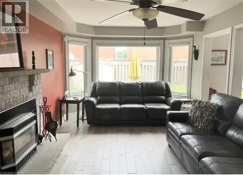30 Hollybush Street Brampton ON L6R 1A5