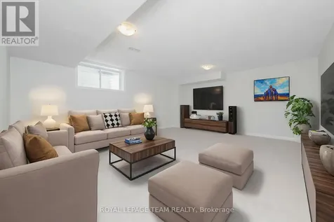 719 Doneraile Walk Ottawa ON K2J 7B9