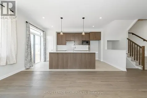 719 Doneraile Walk Ottawa ON K2J 7B9
