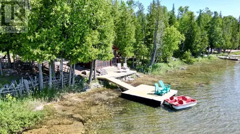 9 Hope Drive Northern Bruce Peninsula ON N0H 1Z0