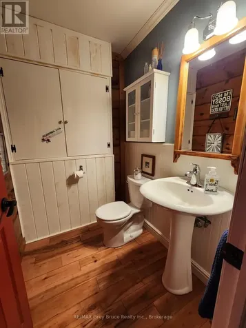 9 Hope Drive Northern Bruce Peninsula ON N0H 1Z0