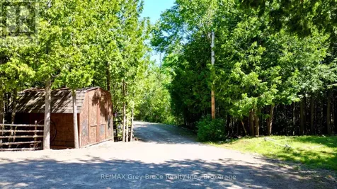 9 Hope Drive Northern Bruce Peninsula ON N0H 1Z0