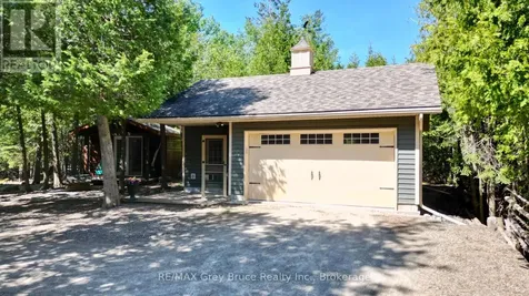 9 Hope Drive Northern Bruce Peninsula ON N0H 1Z0