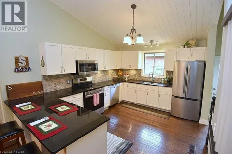79 Liam Drive Ancaster ON L9G 4Y1