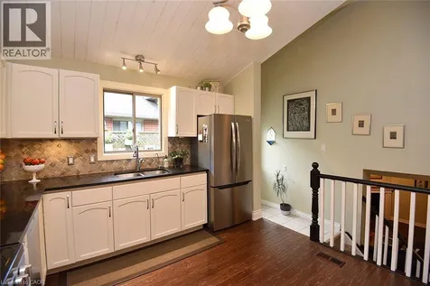 79 Liam Drive Ancaster ON L9G 4Y1