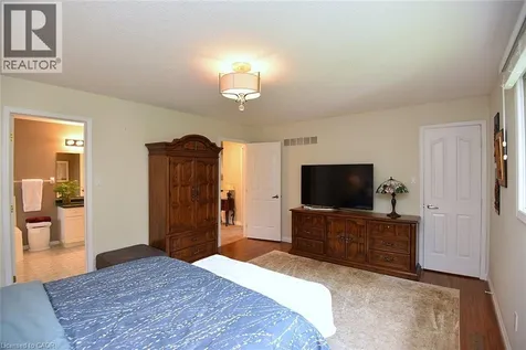 79 Liam Drive Ancaster ON L9G 4Y1