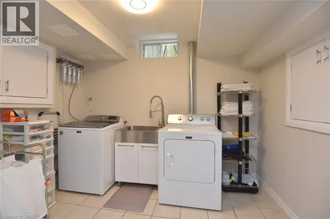 79 Liam Drive Ancaster ON L9G 4Y1