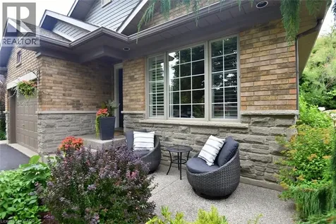 79 Liam Drive Ancaster ON L9G 4Y1