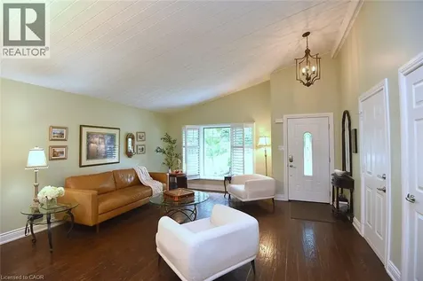 79 Liam Drive Ancaster ON L9G 4Y1