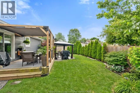 1023 Oak Avenue Kingsville ON N9Y 3T5