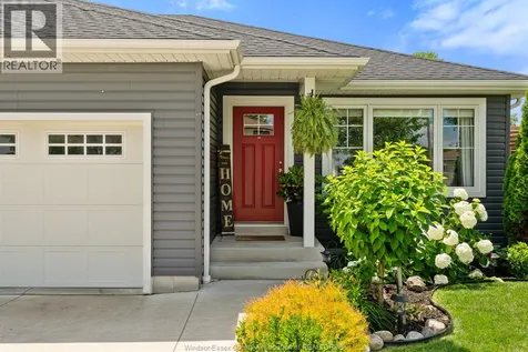 1023 Oak Avenue Kingsville ON N9Y 3T5