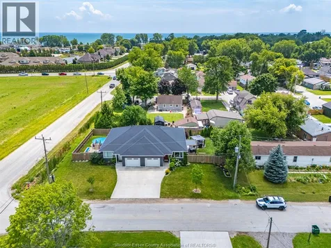 1023 Oak Avenue Kingsville ON N9Y 3T5