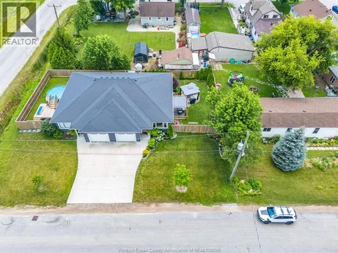 1023 Oak Avenue Kingsville ON N9Y 3T5