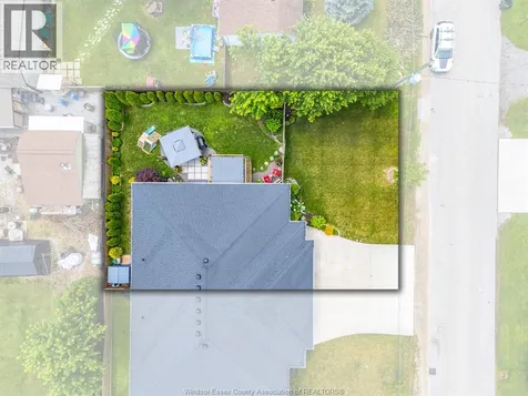 1023 Oak Avenue Kingsville ON N9Y 3T5