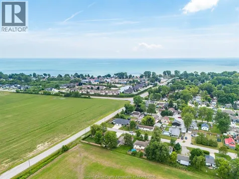 1023 Oak Avenue Kingsville ON N9Y 3T5